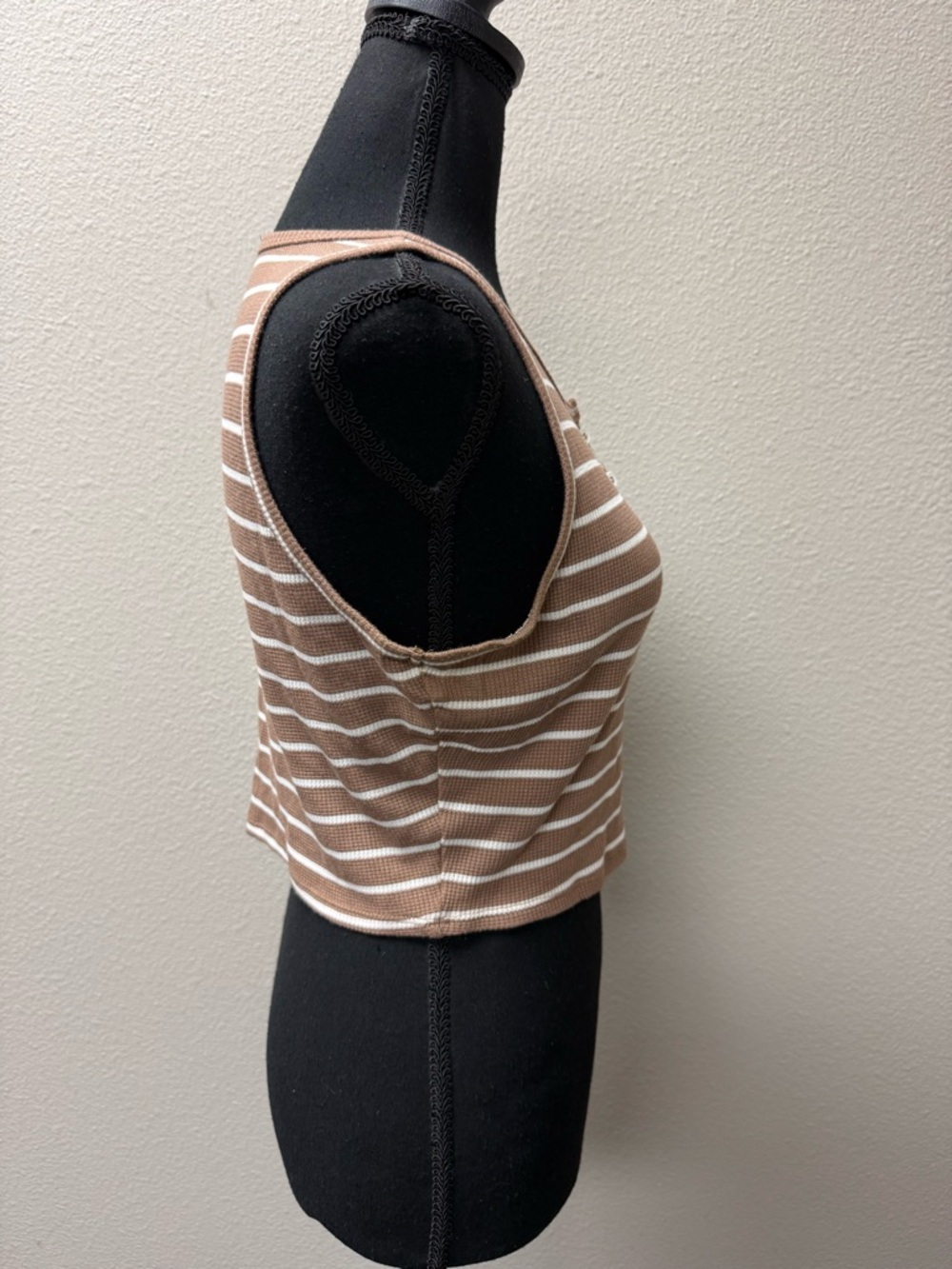 Rebellious Dreamer Brown Stripe Crop Tank Large Button Front Ribbed Casual - Picture 6 of 8